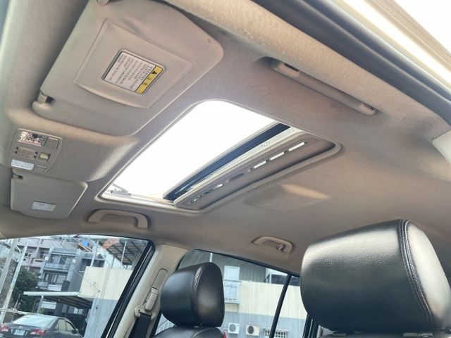 原鈑件/天窗/恆溫/電動椅/安卓機/導航/倒車顯影  第17張相片