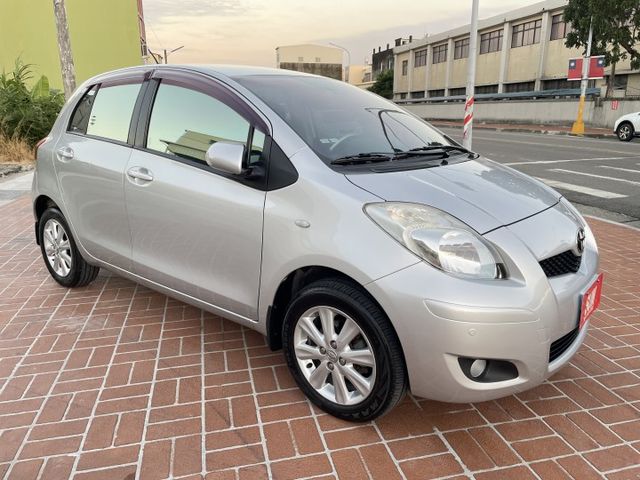 G版/原鈑件/恆溫/安卓機/16吋鋁圈/衛星導航/倒車顯影/只跑10萬公里  第3張相片