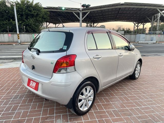 G版/原鈑件/恆溫/安卓機/16吋鋁圈/衛星導航/倒車顯影/只跑10萬公里  第4張相片