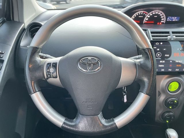 G版/原鈑件/恆溫/安卓機/16吋鋁圈/衛星導航/倒車顯影/只跑10萬公里  第14張相片