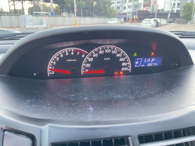 G版/原鈑件/恆溫/安卓機/16吋鋁圈/衛星導航/倒車顯影/只跑10萬公里  第15張相片