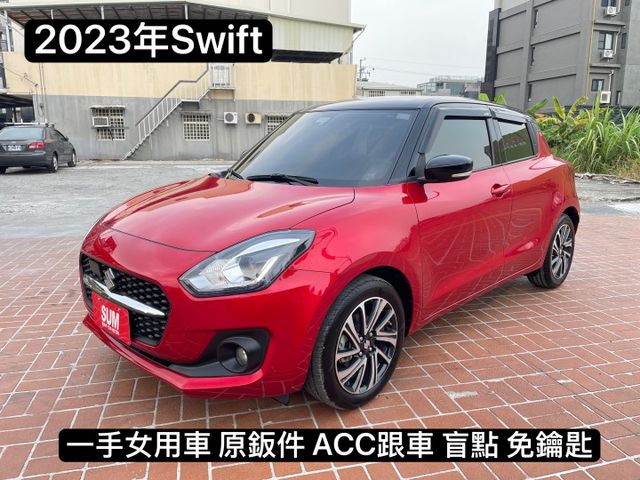 一手女用車 原鈑件 原廠保養 免鑰匙 ACC跟車 車道偏離 CarPlay 盲點偵測 主動煞停 倒車影像  第1張相片