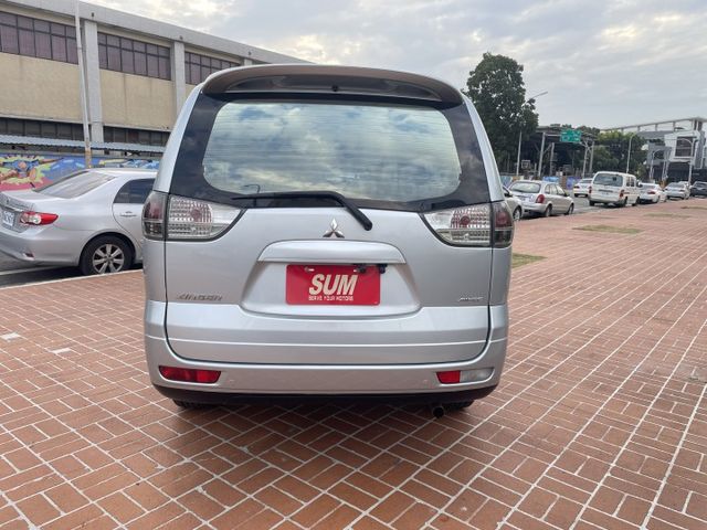 恆溫/皮椅/鋁圈/安卓機/只跑11萬公里/2人座可改回5人座  第6張相片