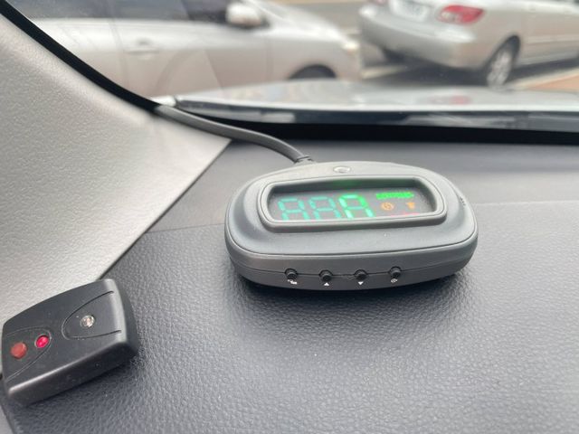 恆溫/皮椅/鋁圈/安卓機/只跑11萬公里/2人座可改回5人座  第17張相片