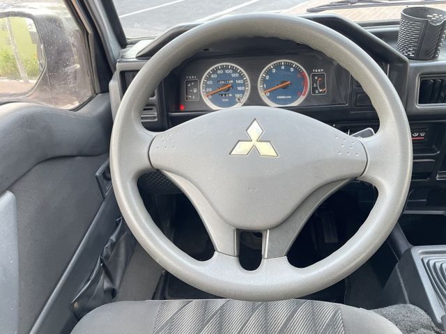 原鈑件/ 只跑10萬公里/保固1年2萬公里  第14張相片