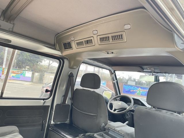 原鈑件/ 只跑10萬公里/保固1年2萬公里  第17張相片