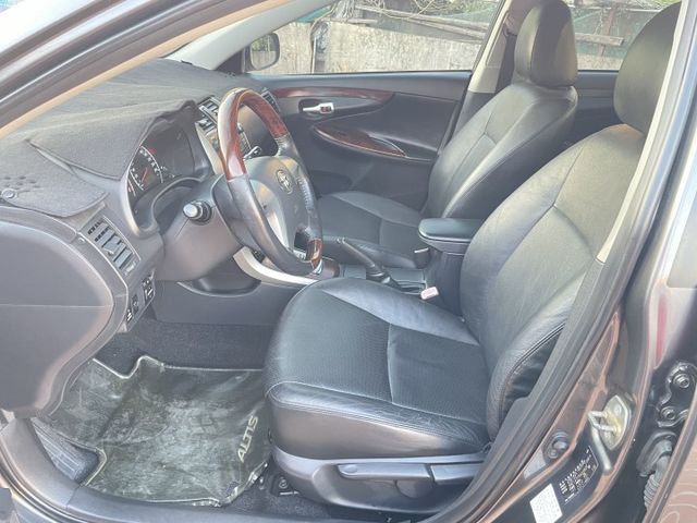 一手車/原鈑件/原廠保養/恆溫/定速/真皮座椅/只跑13萬公里  第7張相片