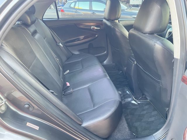 一手車/原鈑件/原廠保養/恆溫/定速/真皮座椅/只跑13萬公里  第10張相片