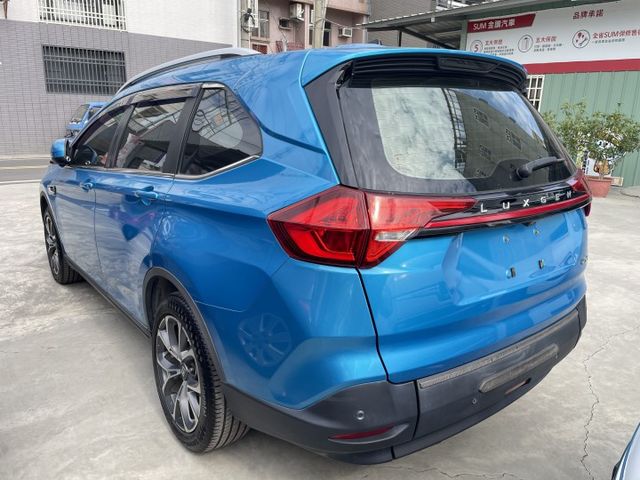 一手車/原鈑件/原廠保養/ACC跟車/環景影像/自動停車/盲點偵測/車側影像/電動尾門/只跑2萬公里  第3張相片