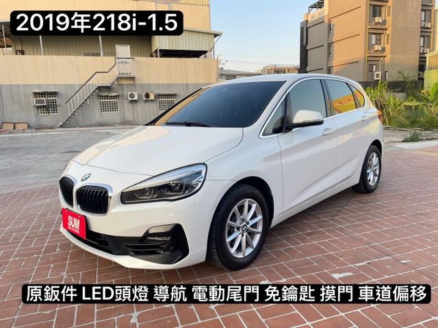 原鈑件/LED頭燈/路線偏移/免鑰匙啟動/摸門/電動尾門/導航/倒車顯影  第1張相片