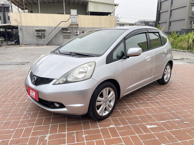 一手女用車/最佳代步小車/只跑12萬公里  第1張相片