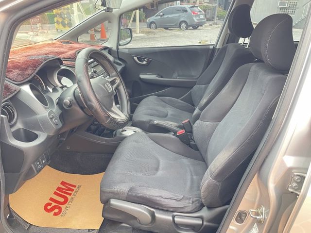 一手女用車/最佳代步小車/只跑12萬公里  第9張相片