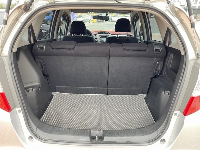 一手女用車/最佳代步小車/只跑12萬公里  第11張相片