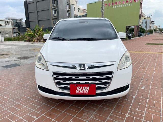 天窗/電動椅/電動滑門/恆溫/免鑰匙啟動/7人座  第2張相片