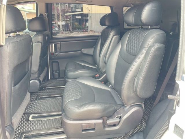 天窗/電動椅/電動滑門/恆溫/免鑰匙啟動/7人座  第10張相片