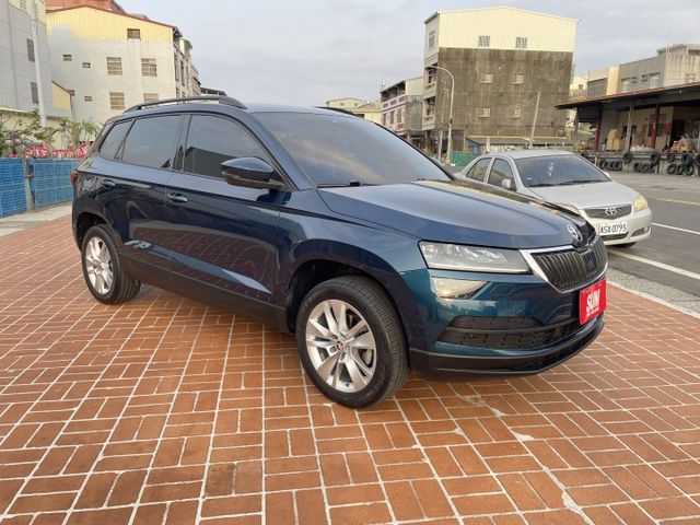 一手車/原鈑件/原廠保養/ACC跟車/環景影像/電動尾門/導航  第3張相片