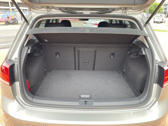 180TSI/變速箱電腦閥體/風箱/冷氣壓縮機/水箱泵浦/時規皮帶8萬公里/皆在原廠更換  第11張相片