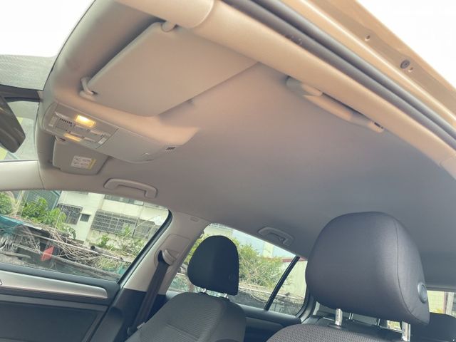 180TSI/變速箱電腦閥體/風箱/冷氣壓縮機/水箱泵浦/時規皮帶8萬公里/皆在原廠更換  第17張相片