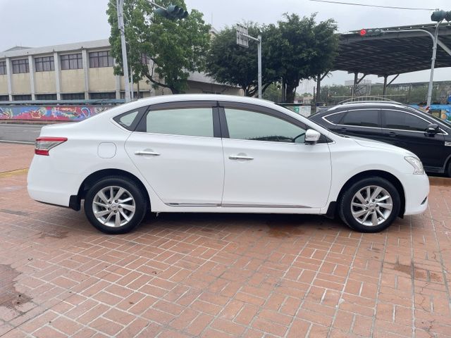 一手車/原鈑件/I-KEY/環景影像/導航/定速  第4張相片