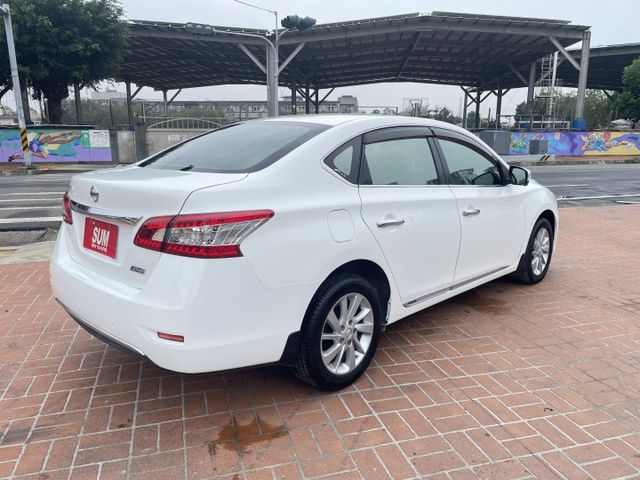 一手車/原鈑件/I-KEY/環景影像/導航/定速  第5張相片