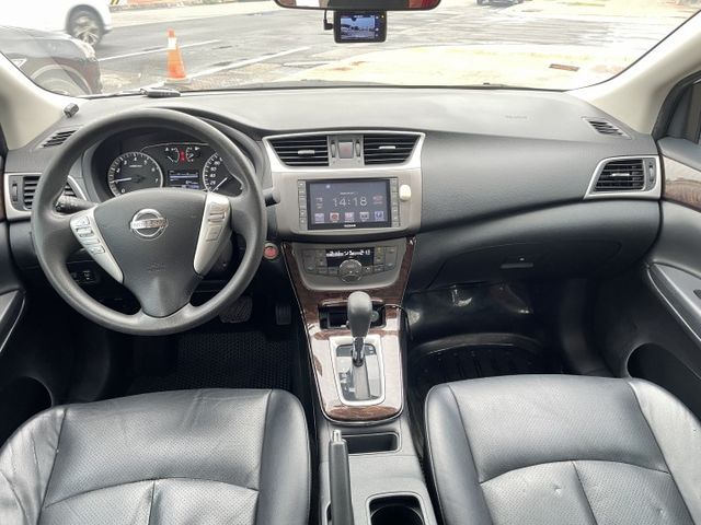 一手車/原鈑件/I-KEY/環景影像/導航/定速  第15張相片