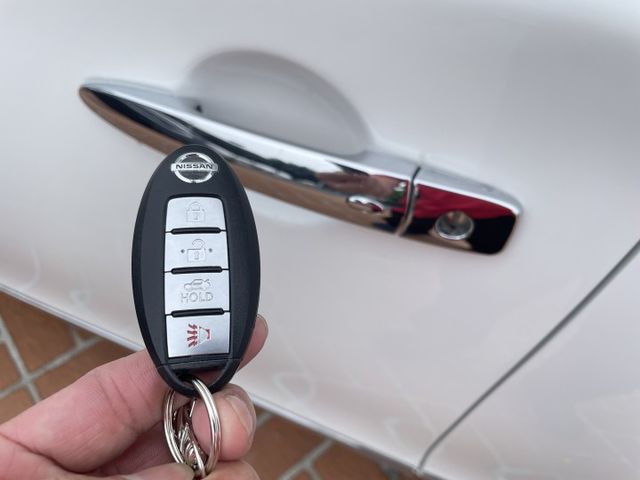 一手車/原鈑件/I-KEY/環景影像/導航/定速  第20張相片