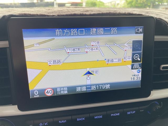 原鈑件/原廠保養/I-KEY/導航/恆溫/倒車顯影/手機無線充電/只跑3萬公里  第20張相片