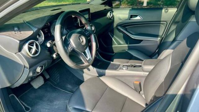 M-BENZ賓士 A200  第4張相片