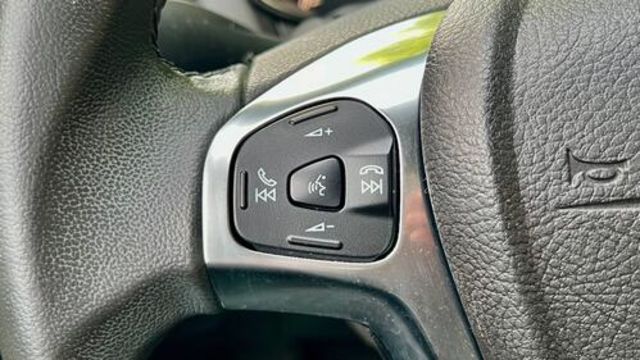 FORD福特 FIESTA  第9張相片