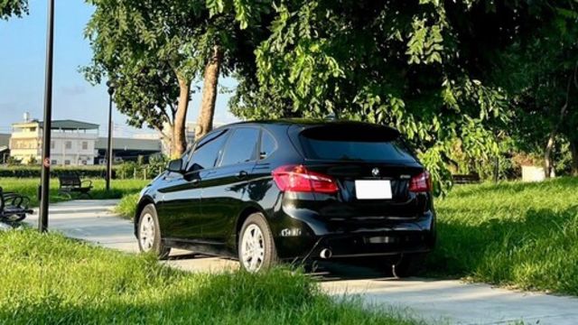 BMW寶馬 218I  第2張相片