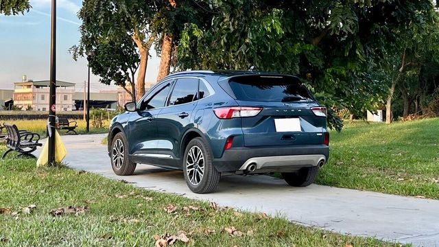 FORD福特 KUGA  第2張相片