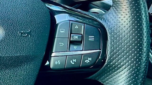 FORD福特 KUGA  第10張相片