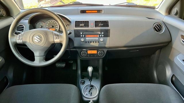 SUZUKI鈴木 SWIFT  第6張相片