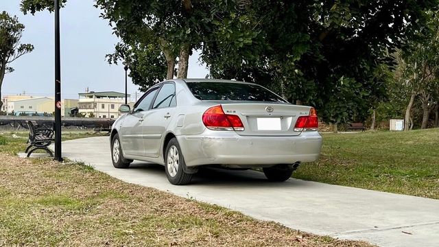 TOYOTA豐田 CAMRY  第2張相片