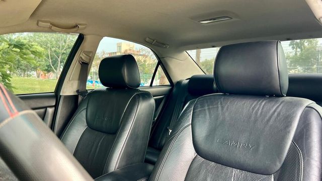 TOYOTA豐田 CAMRY  第3張相片