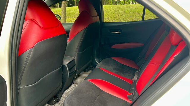 TOYOTA豐田 AURIS  第4張相片