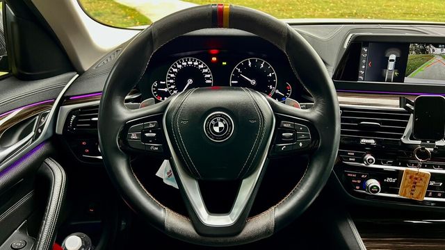 BMW寶馬 520D  第14張相片