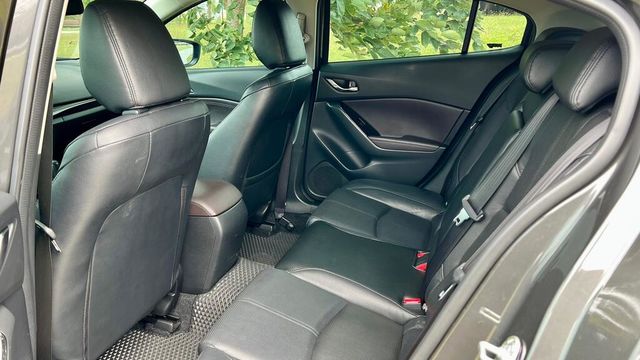 MAZDA馬自達 MAZDA 3  第9張相片