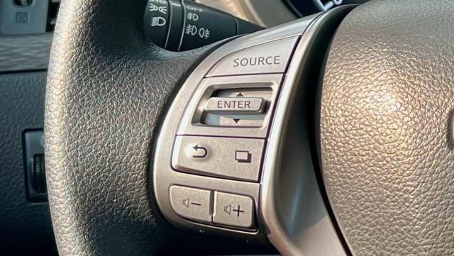 NISSAN日產 TIIDA  第13張相片