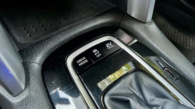 TOYOTA豐田 COROLLA CROSS HYBRID  第29張相片