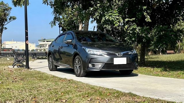 TOYOTA豐田 ALTIS  第1張相片