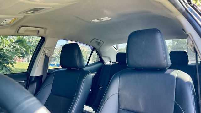 TOYOTA豐田 ALTIS  第5張相片