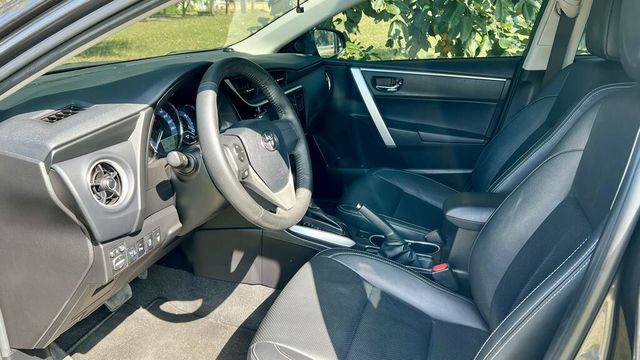 TOYOTA豐田 ALTIS  第7張相片