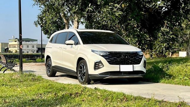 HYUNDAI現代 CUSTIN  第1張相片