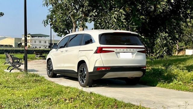HYUNDAI現代 CUSTIN  第2張相片