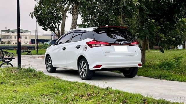TOYOTA豐田 YARIS  第2張相片