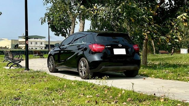 M-BENZ賓士 A180  第2張相片