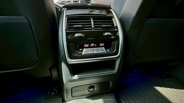 BMW寶馬 X6 XDRIVE40I  第9張相片