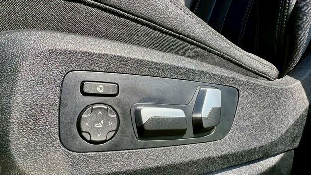 BMW寶馬 X6 XDRIVE40I  第13張相片