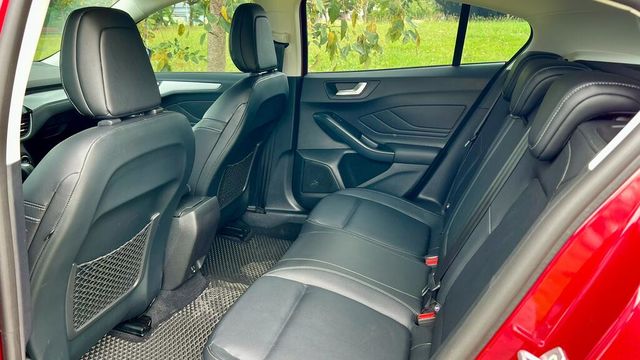 FORD福特 FOCUS ST  第5張相片